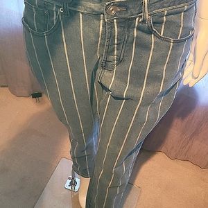 Rue 21 High Wasted Strip button up Blue Jeans